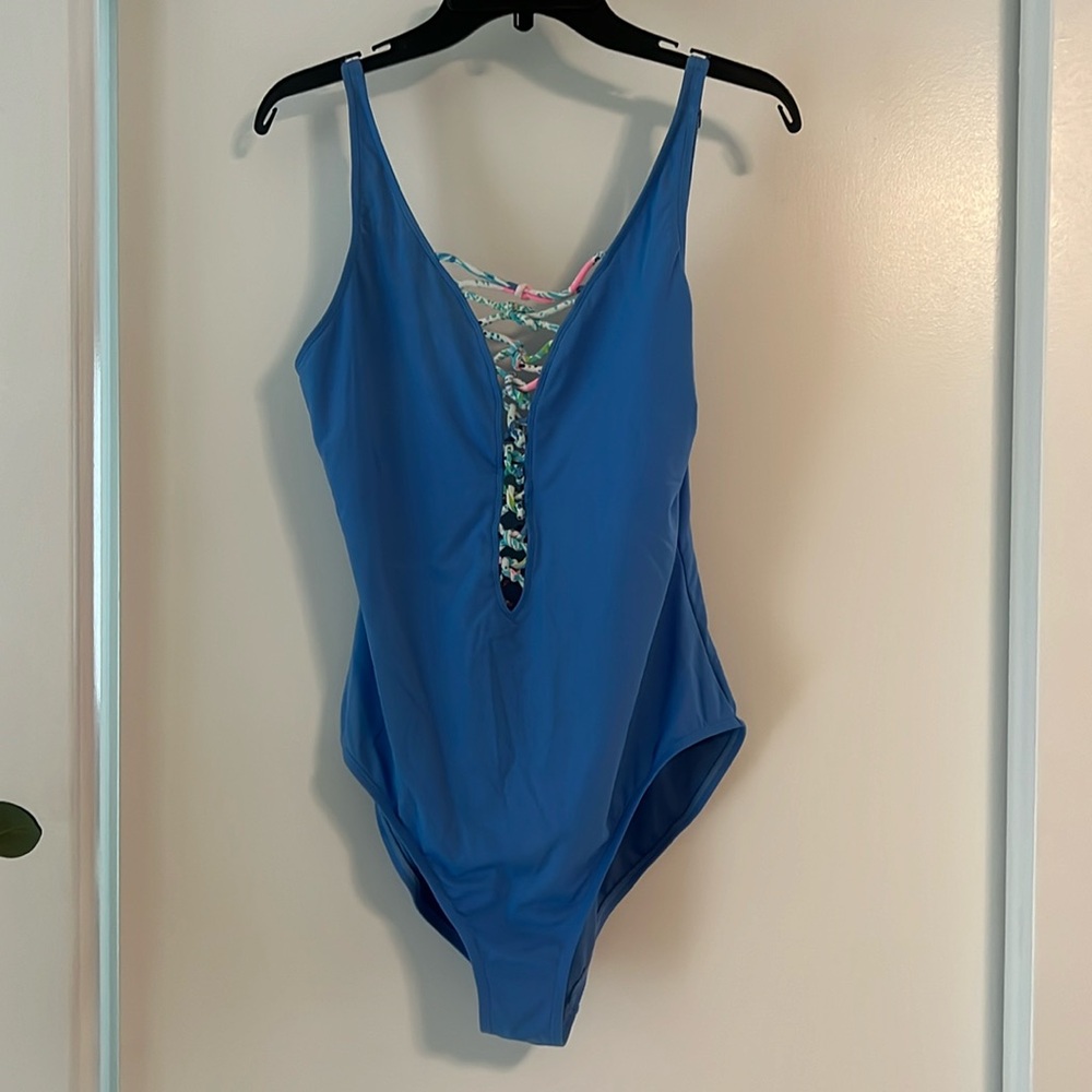 Lilly Pulitzer isle lattice blue haven size 14